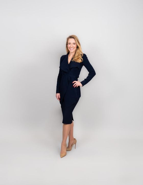 Portrait of Ashlei Victoria De Souza, Licensed Associate Real Estate Broker.